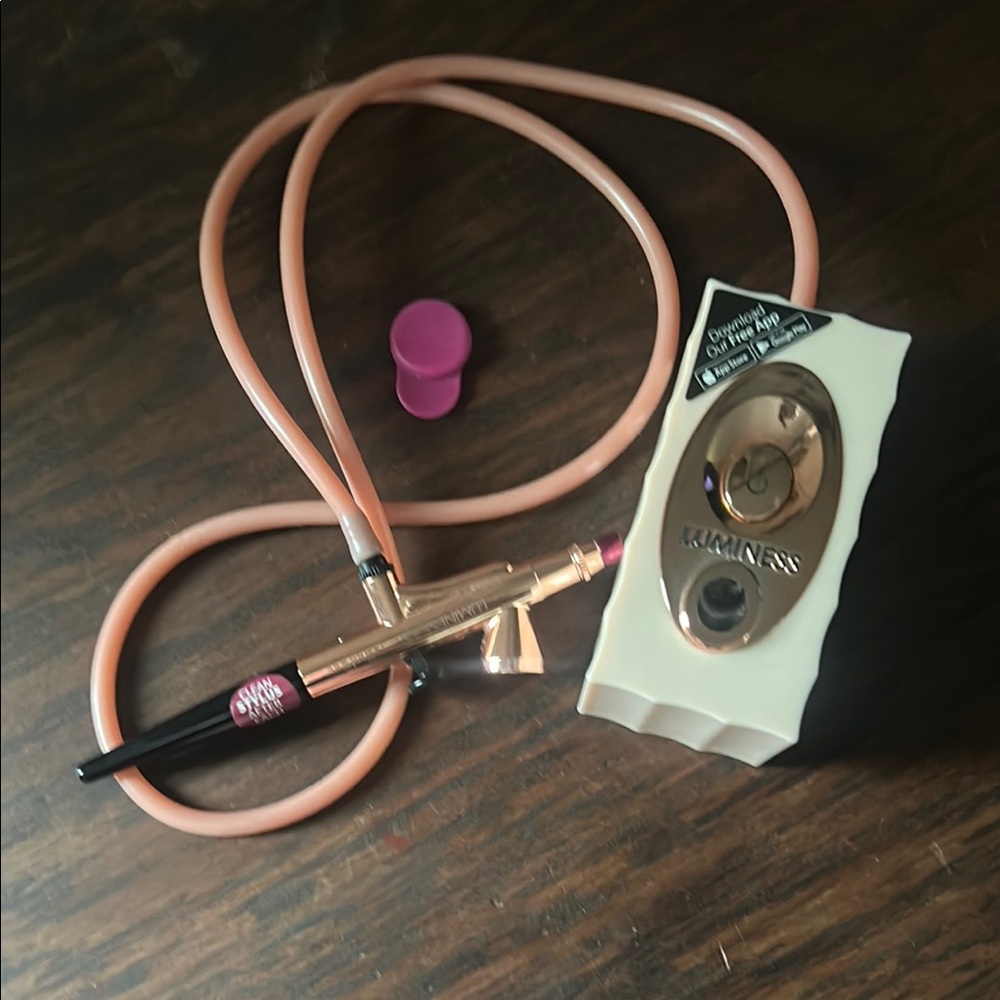 LUMINESS Airbrush Kit - Gold and Pink